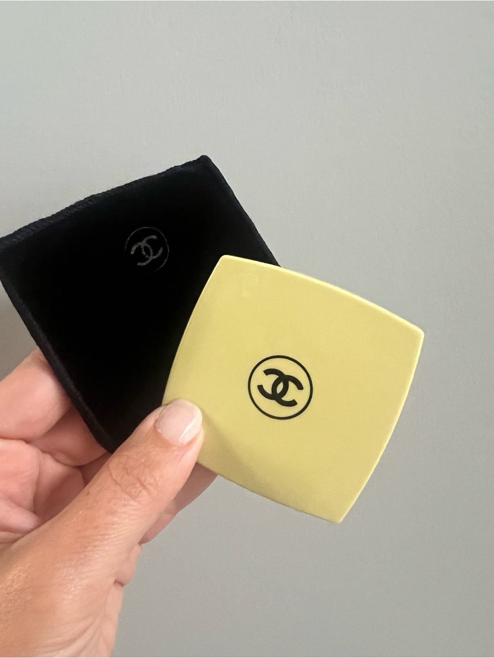 Chanel Double Mirror – Limited Edition with Velvet Pouch